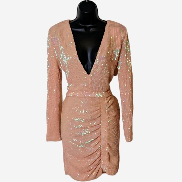 LAVISH ALICE Long Sleeve Pink Sequin Stretch Mini Dress NWT - Picture 4 of 7